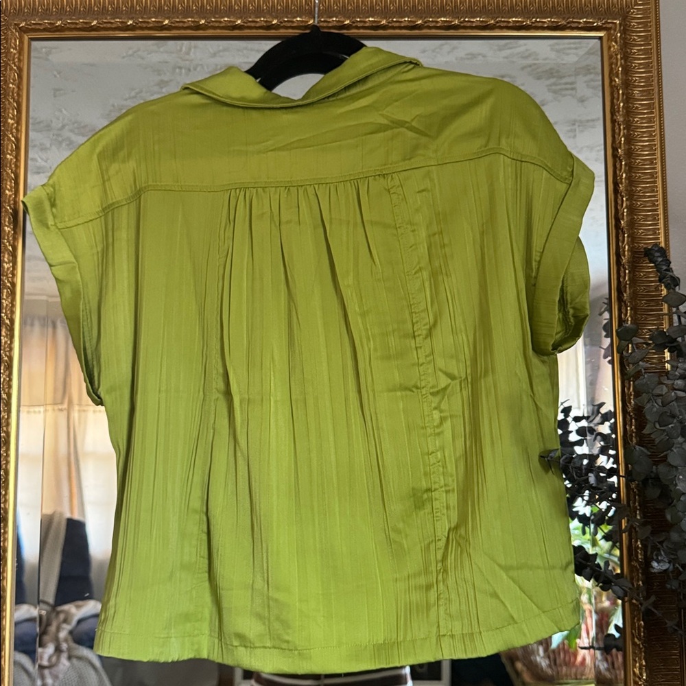 NWT Rachel Zoe Pleated Satin Pullover Blouse ✨ Utility Pocket Luxe Top - Picture 5 of 7